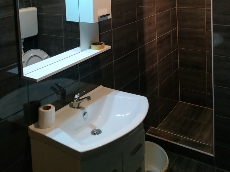 Renoviranje kupatila, vodoinstalacije, ugradnja keramike i sanitarija 9 Renoviranje kupatila vodoinstalacije ugradnja keramike i sanitarija