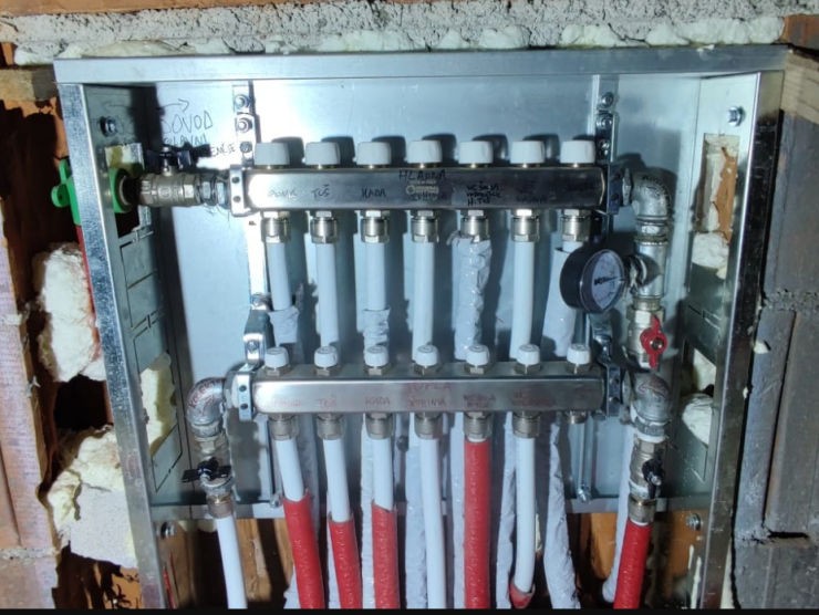 Vodoinstalacije sa aluplast cijevima u stambenom objektu 58 Vodoinstalacije sa aluplast cijevima u stambenom objektu