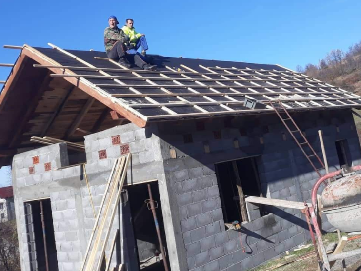 Izgradnja štale (staje) i betoniranje