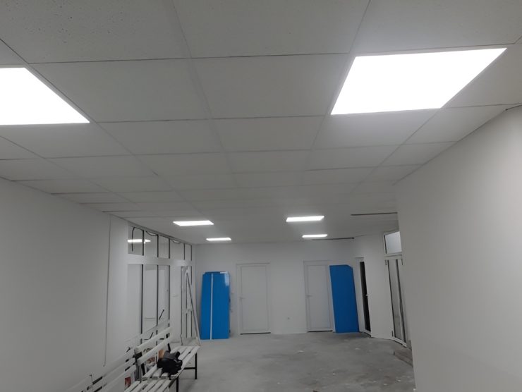 Radovi u Domu zdravlja, elektroinstalacije, centralno grijanje, oblaganje stepeništa granitom 52 Radovi u Domu zdravlja, elektroinstalacije, centralno grijanje, oblaganje stepeništa granitom